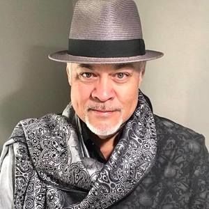 Meet your Posher, Milton